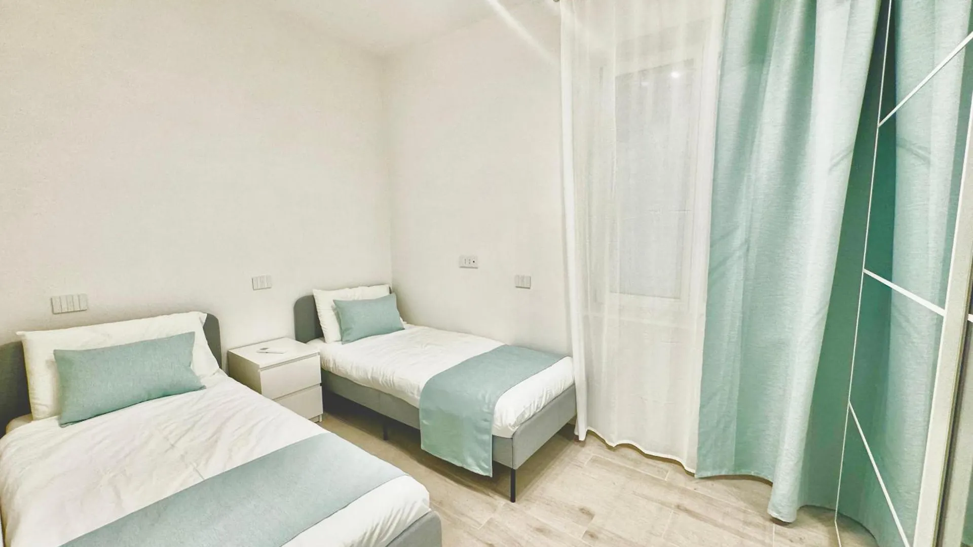 Tonfano Waterfront Penthouse Apartment Marina di Pietrasanta